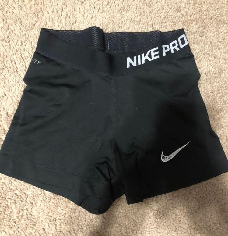 black nike pro spandex