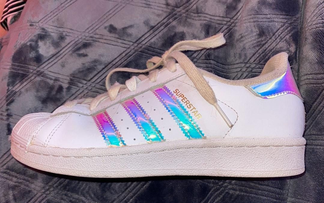 holographic superstar