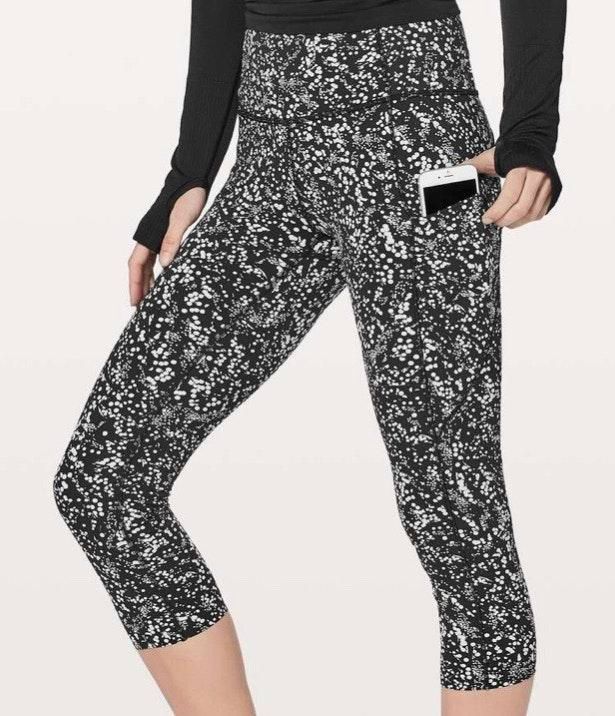 lululemon black and white leggings