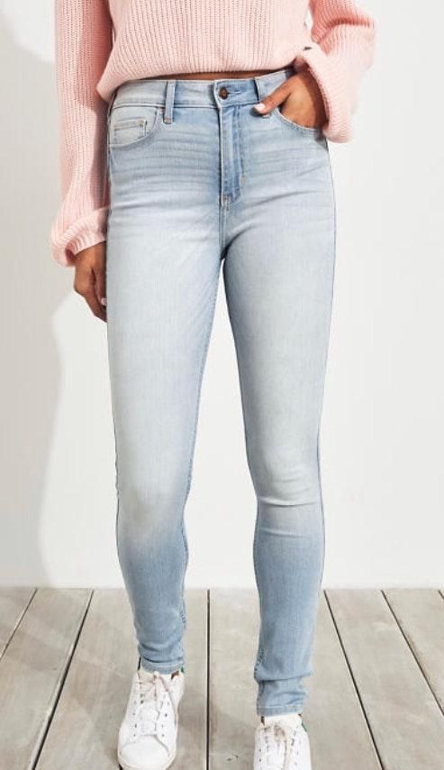 light wash hollister jeans