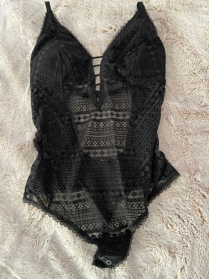 gilly hicks bodysuit