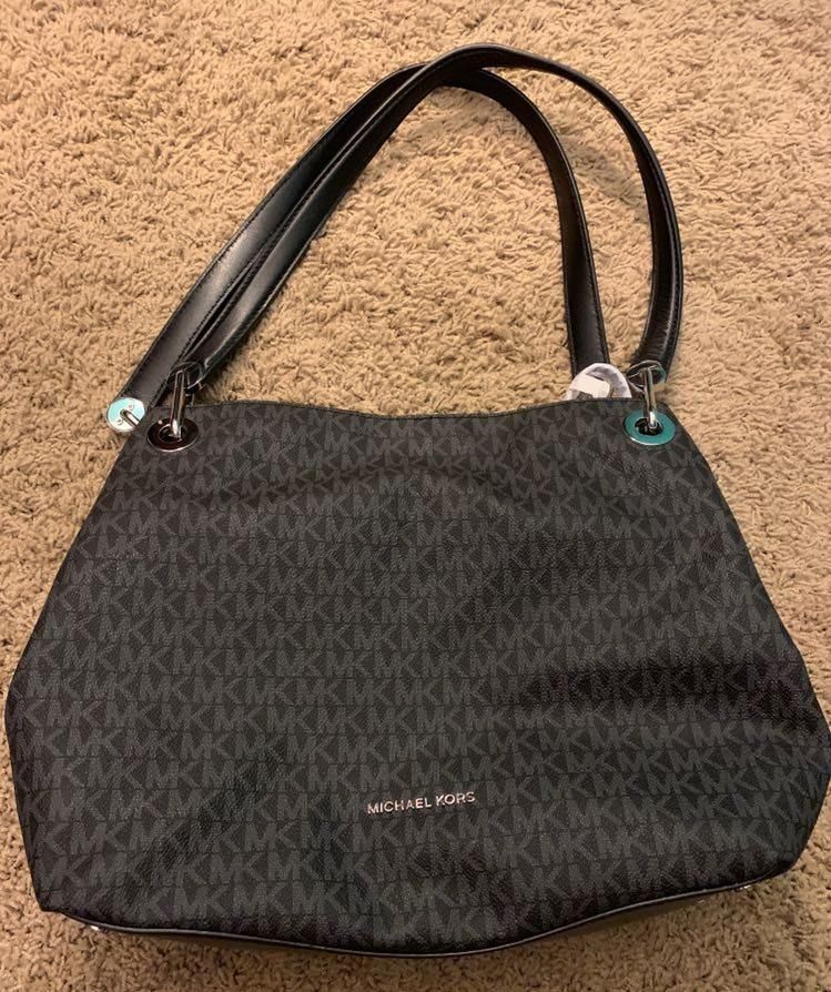 black mk purse