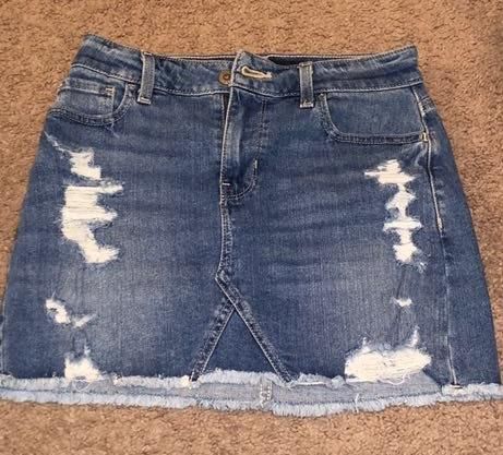 hollister denim mini skirt