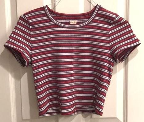 hollister striped crop top