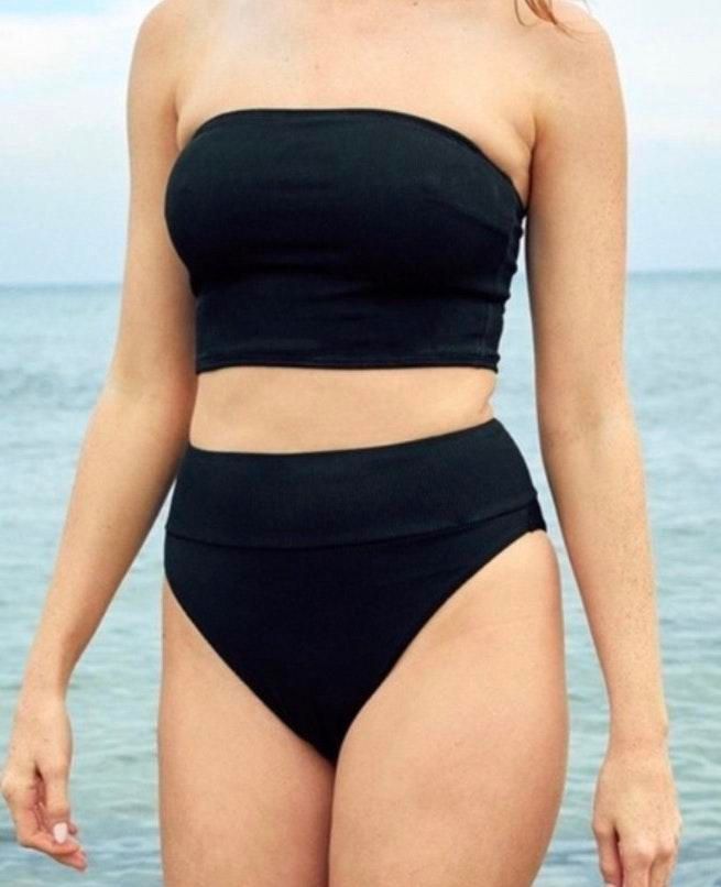 black ribbed bandeau bikini top