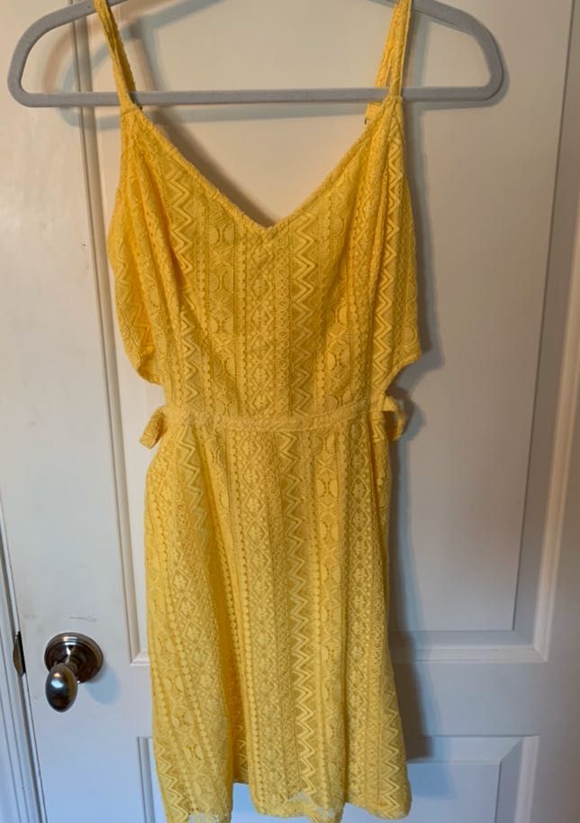 hollister yellow dress