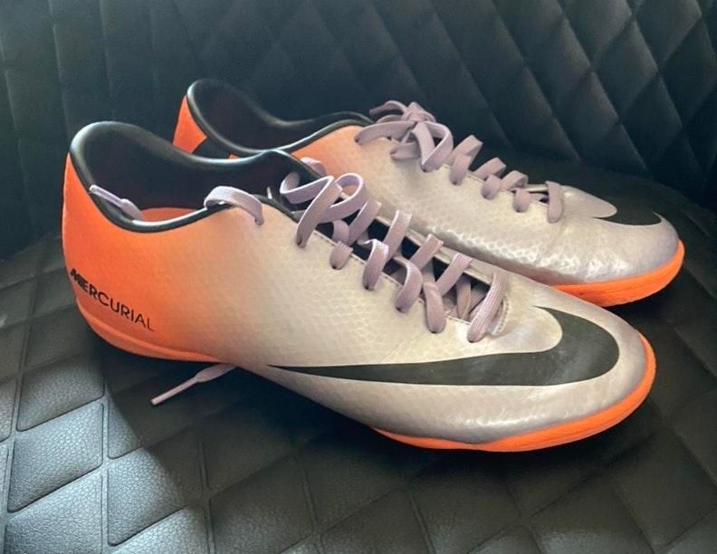 mercurial indoor