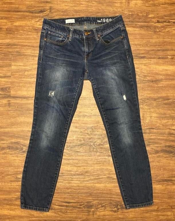 Gap size 28 jeans Clearance