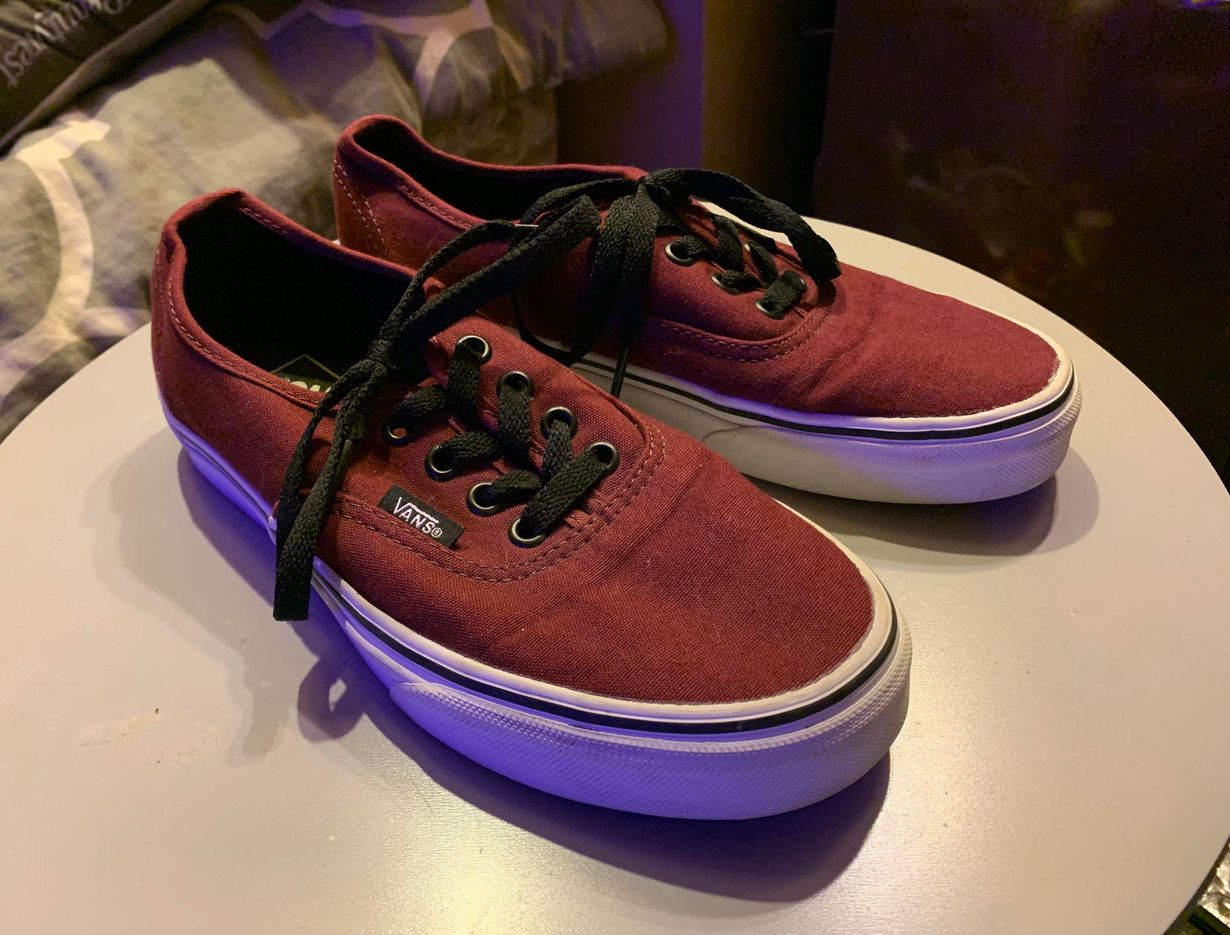 vans maroon shoes