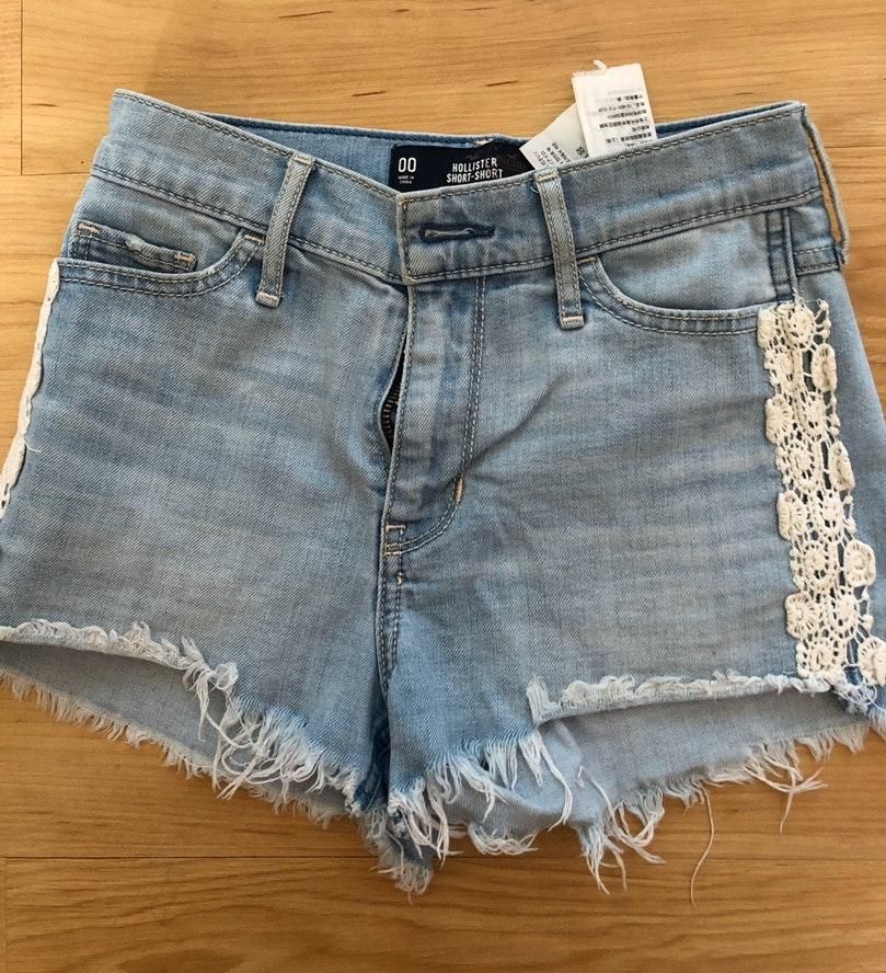 hollister shorts on sale