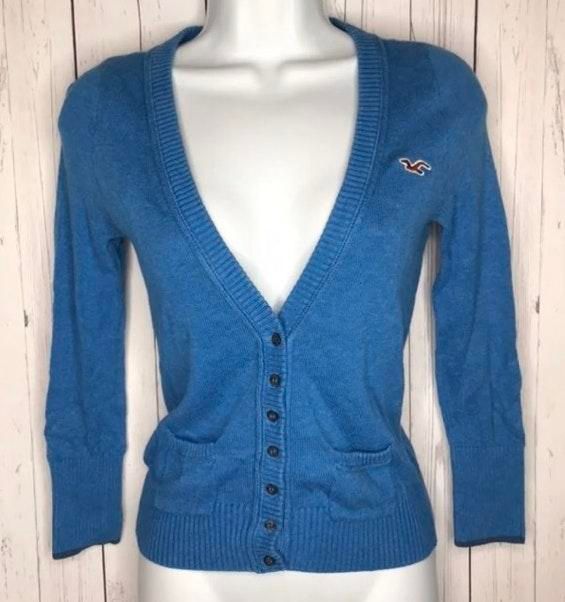 hollister blue cardigan