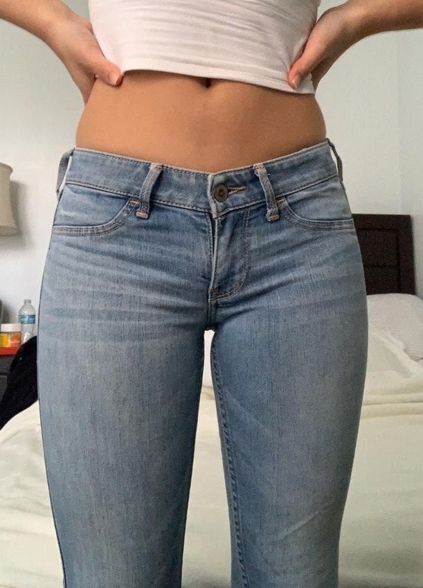 tight hollister jeans