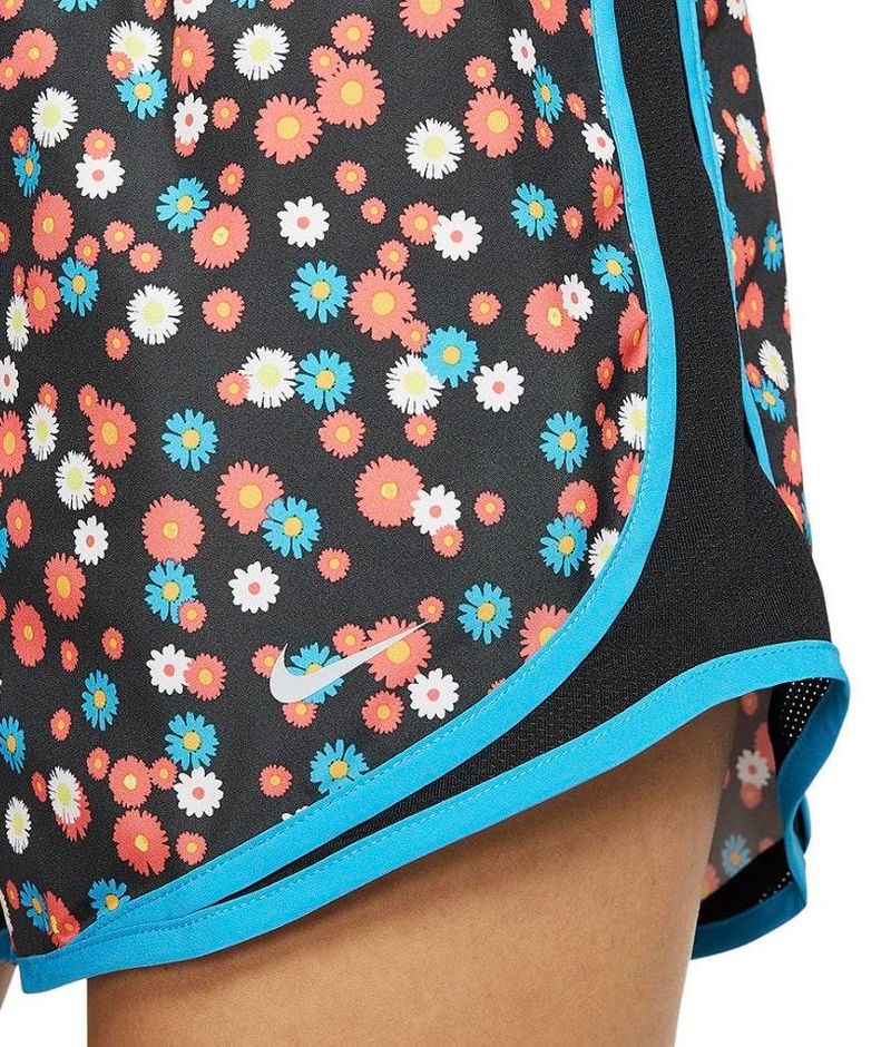 nike tempo daisy shorts