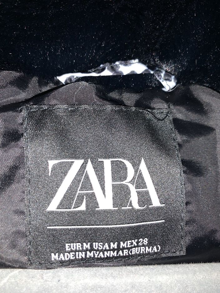 zara snakeskin puffer