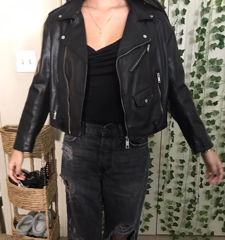 zara cropped black denim jacket