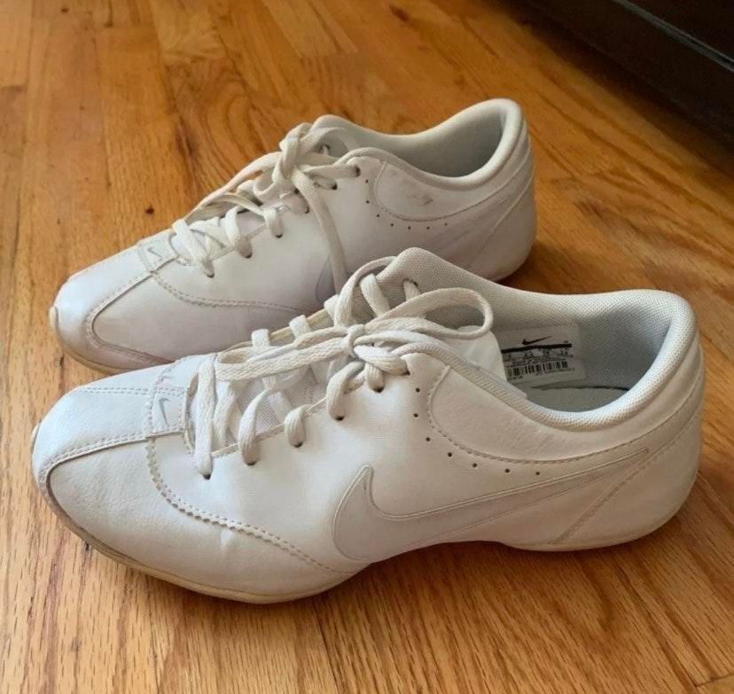 nike cheer unite shoes