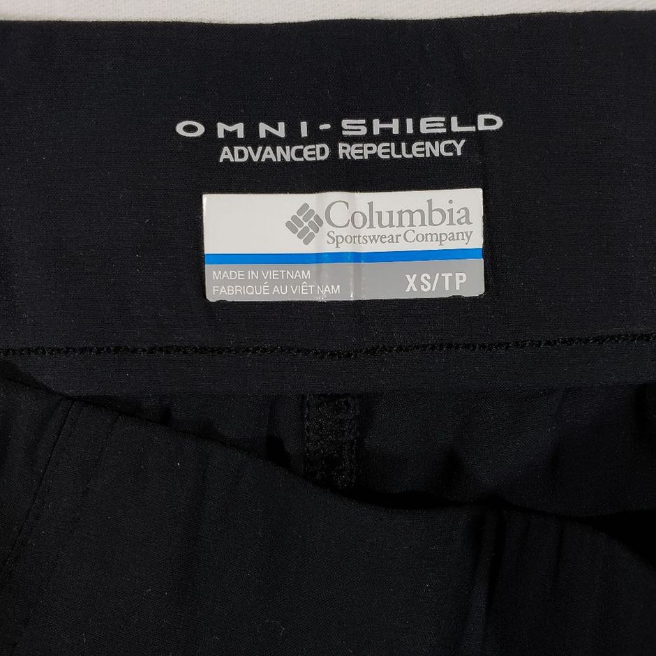 Columbia Omni Shield Anytime Capri Black Outdoor Curtsy