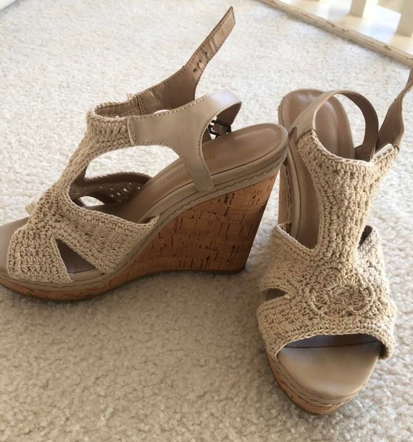 audrey brooke wedges