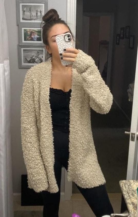 hollister fuzzy cardigan