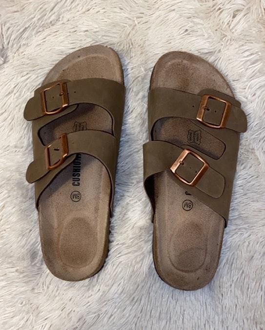 off brand birkenstocks