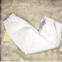 Denim & Co NWT  white jeans with embroidery size 8 Photo 2