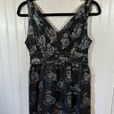 DKNY Black and Silver Tank Blouse. Size 6 Photo 3