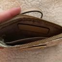 Michael Kors MK Wristlet / Wallet Photo 2