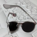 Oscar de la Renta  Sunglasses Photo 3