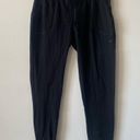 Champion  Lightweight Lounge Joggers in Black Photo 5