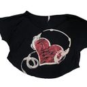 y2k color in motion heart with headphones cropped tee Black Photo 3