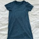 Lululemon Top Photo 0