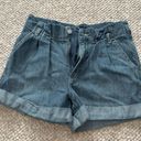 Hollister High-rise Mom Shorts Photo 0