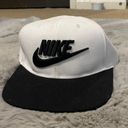 Nike hat Photo 0