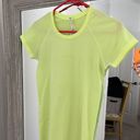 Lululemon Swiftly Tech Short Sleeve Photo 0