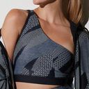 Natori Josie  Solstice Asymmetrical Cropped Sports Bra Top Black XS NEW Photo 0