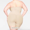 SKIMS NEW  Seamless Sculpt Strapless Shortie Bodysuit Sand Size 2XL Photo 9