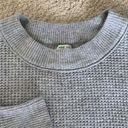 Aerie Women’s XS Gray Weaved Knit Oversized‎ Crew Neck Sweater Photo 1