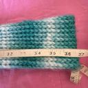 infinity Hand made knit turquoise and white ombré  scarf Photo 3