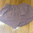 Lululemon Hotty Hot Short 2.5” Photo 0