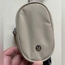 Lululemon Crossbody with Nano Pouch 2L - Trench Photo 4