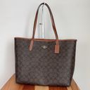 Coach NWT  City Tote In Signature Canvas Photo 1