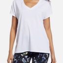 Sweaty Betty NWT  boyfriend V neck workout tee Photo 1