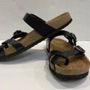 EastLand  Black Leather Thong Flip Flop Sandals Women’s Size 6 M Photo 3