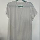 Lululemon  tee.  Size Large (?) Photo 0