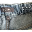 DL1961  Emilie High-Rise Vintage Short Women's Blue 25” With 6.5” Inseam Photo 2