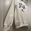 Gildan NWOT  White USA American Flag Patriotic Crewneck Sweater Sweatshirt - M Photo 9