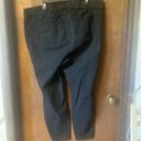 Torrid Black distressed bombshell skinny jeans size 24R Photo 1