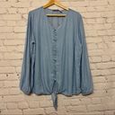 Denim & Co  Women’s Lightweight Denim Button Front Tie Waist Top Size Med *Flaw* Photo 29