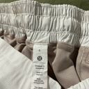 Lululemon White Hotty Hot Low Rise 2.5” Shorts Photo 2