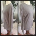 DKNY  Gray Long Sleeved Crew Neck Ribbed Design Lightweight Sweater Size M Photo 3